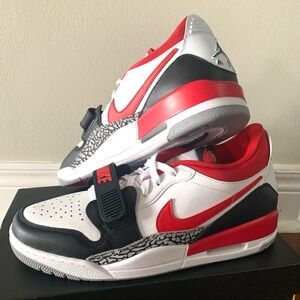 Nike Air Jordan Legacy 312 Low Basketball Shoes